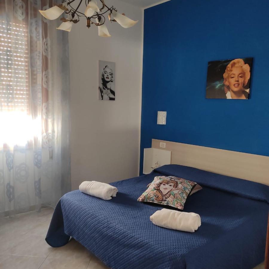 Villa Dolce Vita Rooms Castelluzzo Bagian luar foto