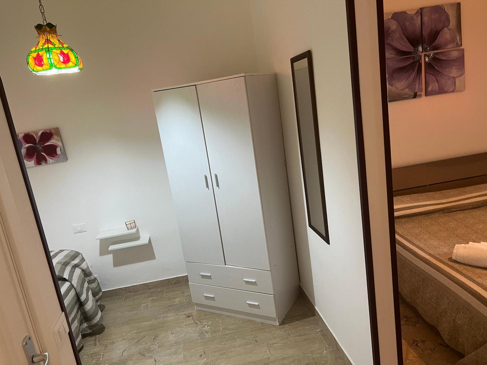 Villa Dolce Vita Rooms Castelluzzo Bagian luar foto