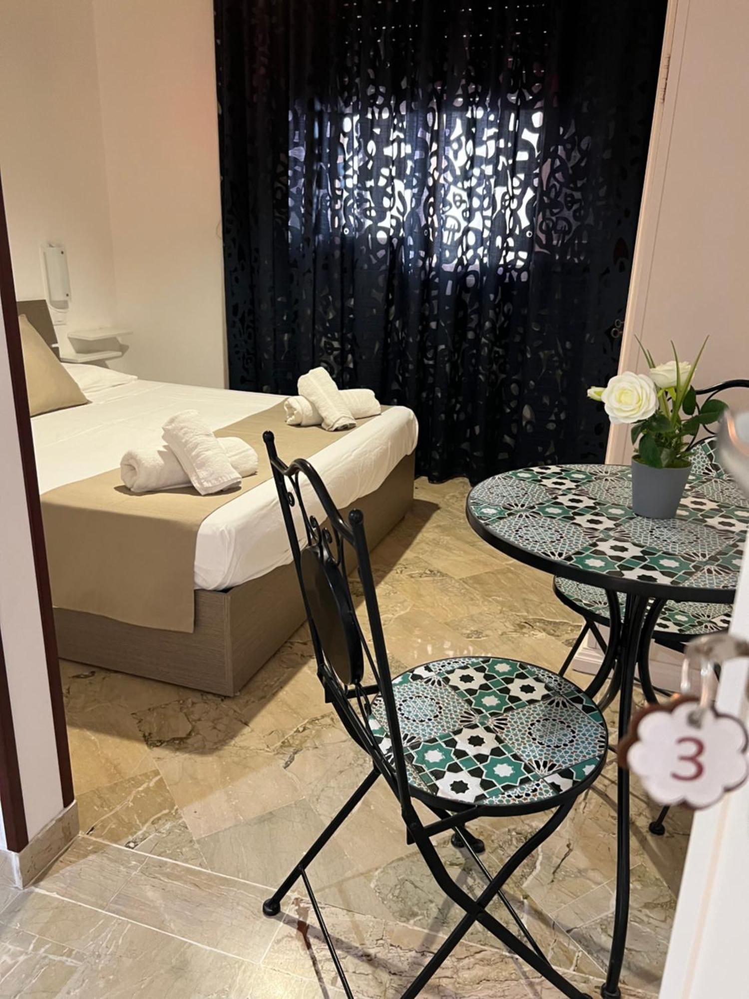 Villa Dolce Vita Rooms Castelluzzo Bagian luar foto